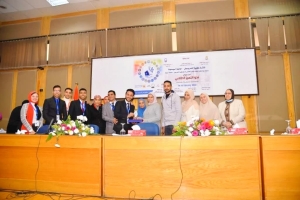 &quot;مشاركة وفد من كلية التمريض جامعة بنها بالمؤتمر الطلابي الرابع والمقام بكلية التمريض جامعة أسيوط تحت عنوان &quot;التميز الطلابي 