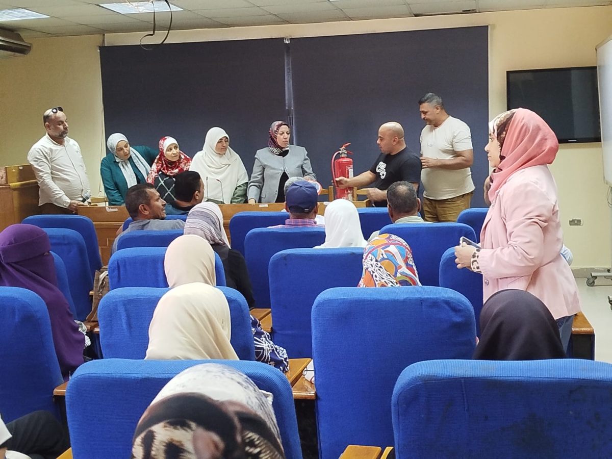 ورشة تدريبية علي استخدام طفايات الحريق